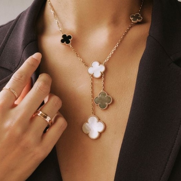 NEW Magic Luxury Set 10 four leaf clover Necklace - Picture 1 of 7